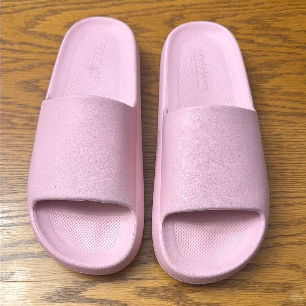 Steve Madden Cool Planet Pink Slide Sandals